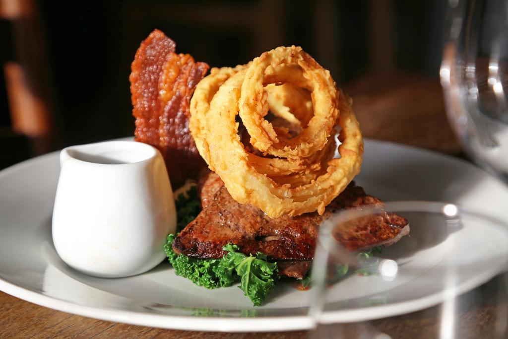 The King's Head 4* Winchester