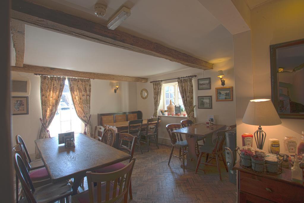 Coach & Horses 3* Winchester
