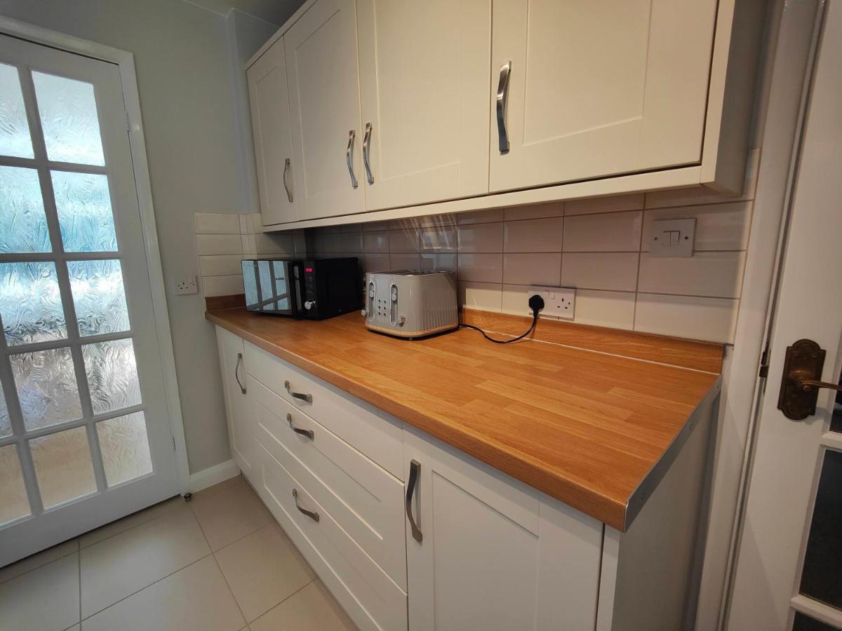 Piping 5 Bedroom House Holiday home Winchester