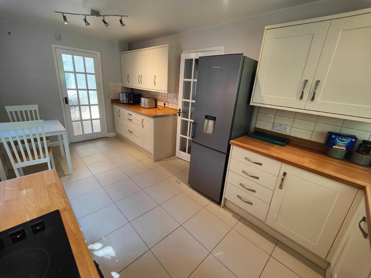 Piping 5 Bedroom House Holiday home *