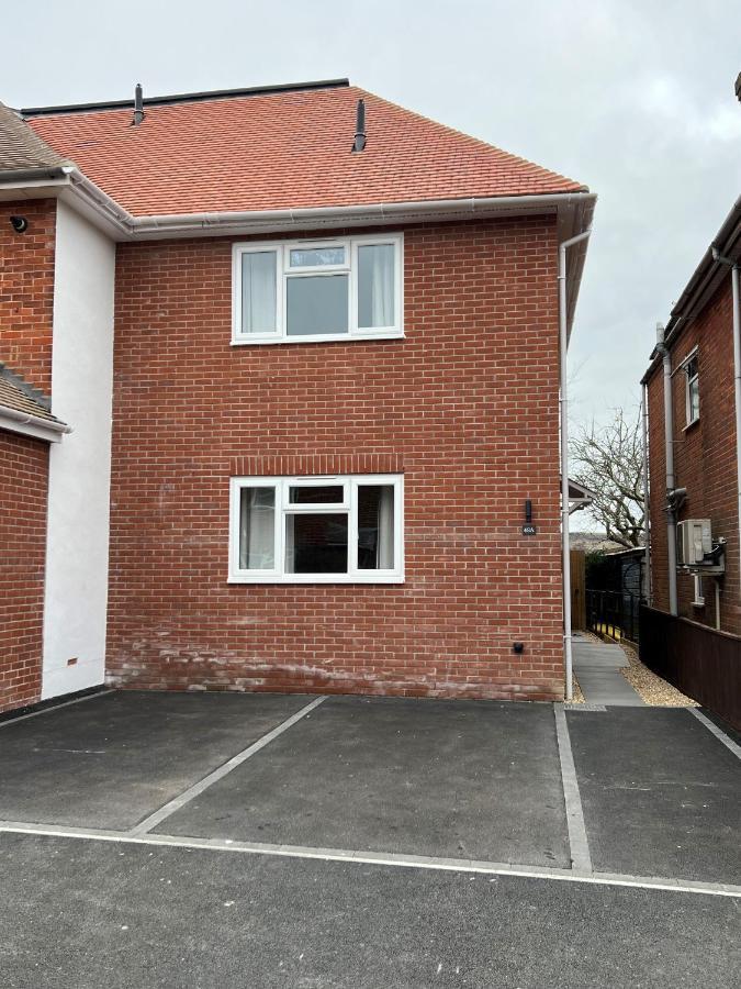Luxury I Southdown View I Town Centre I 4br3bath I Free Parking