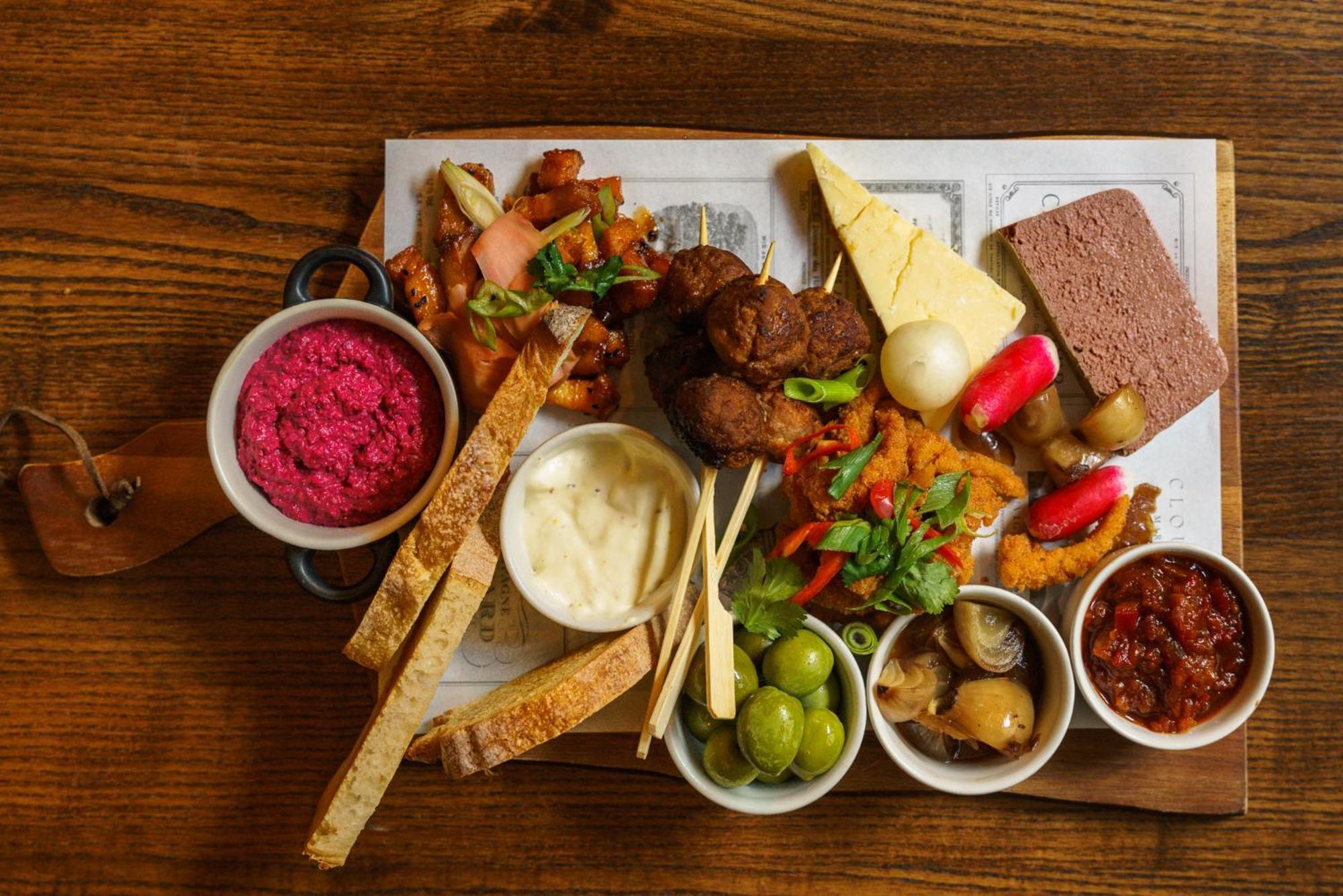The Westgate 4* Winchester