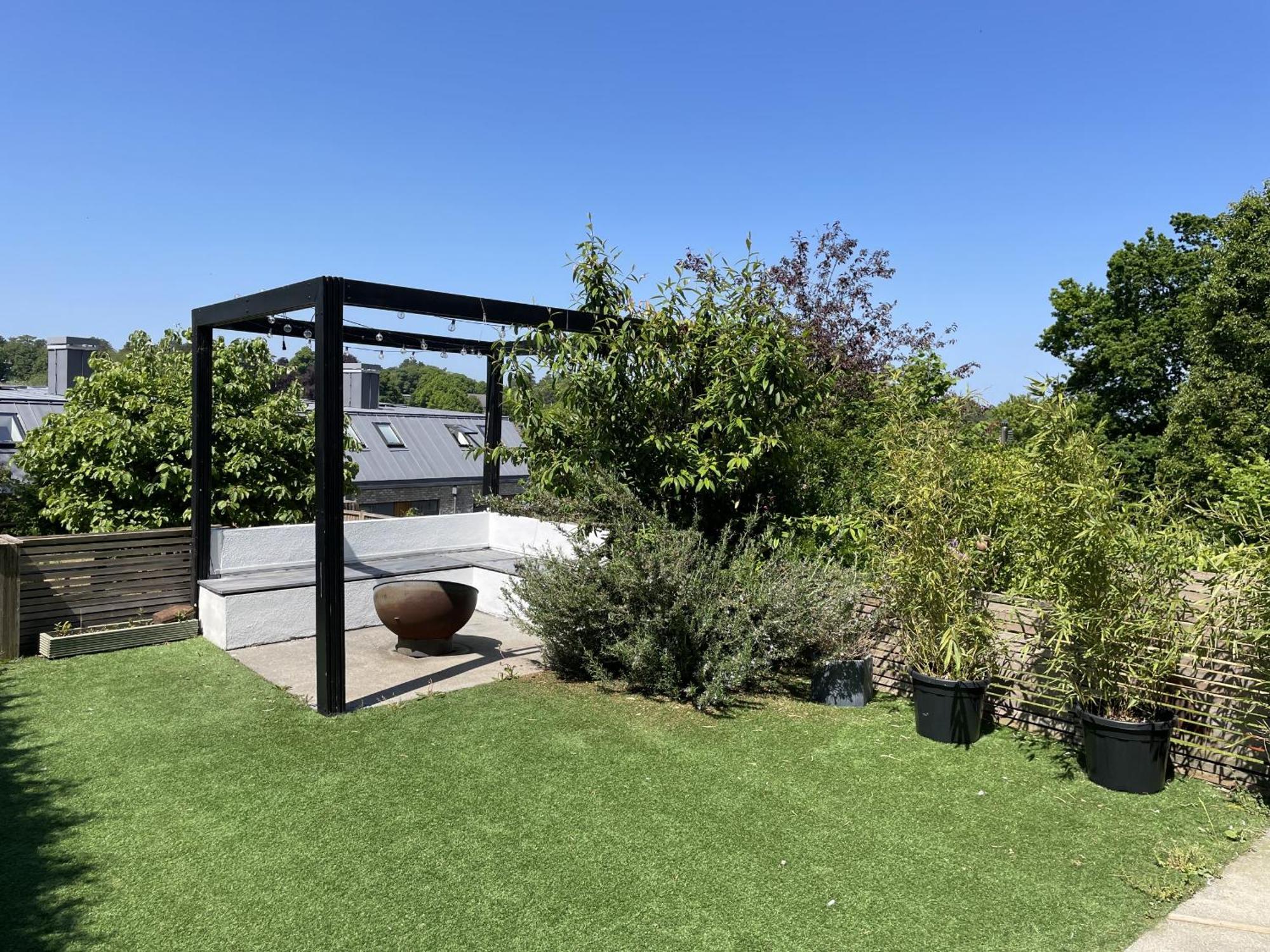 Apartment Garden