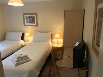 31 Queens Road Bed & Breakfast