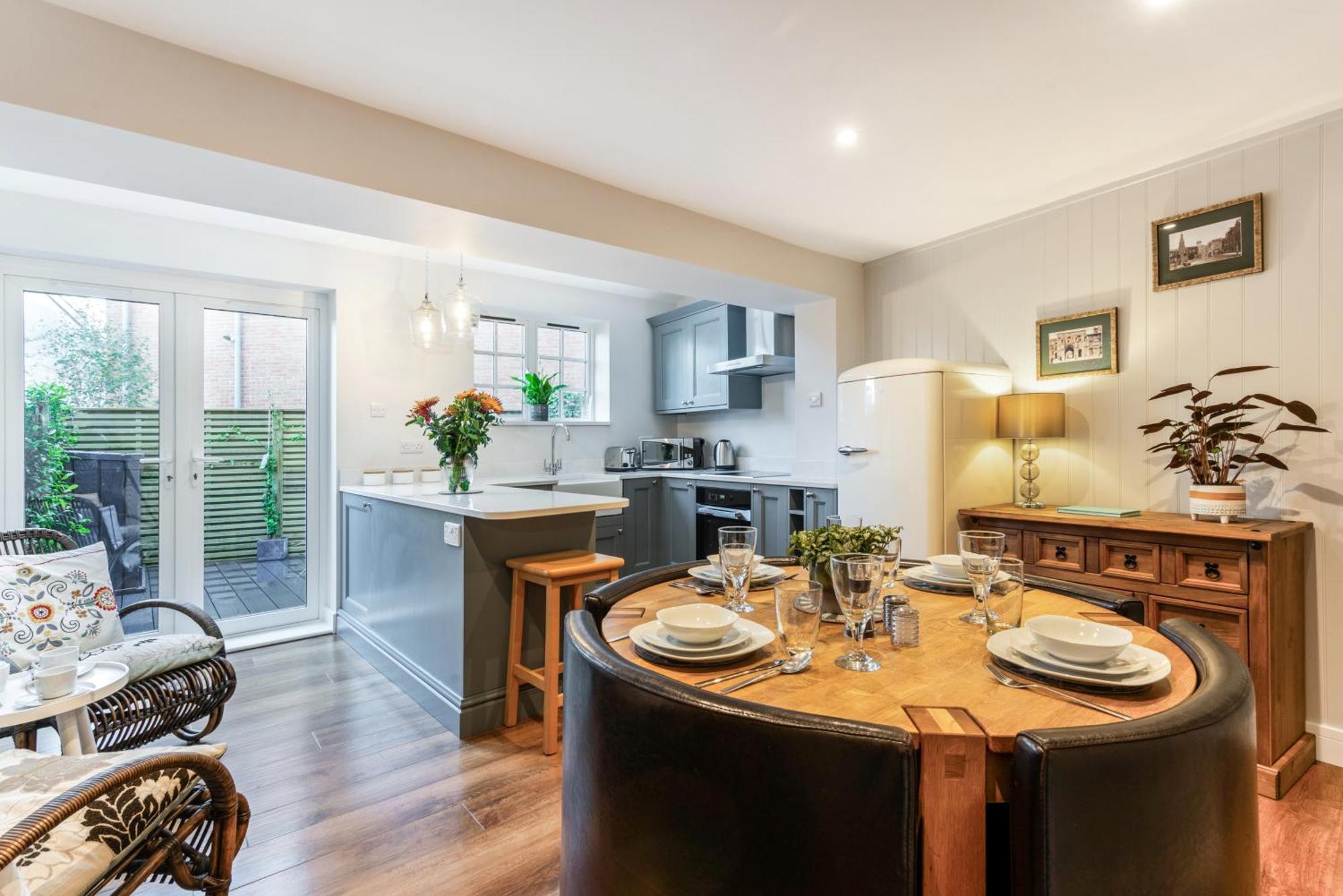 Westgate A Cosy Centre With Private Rear Garden *
