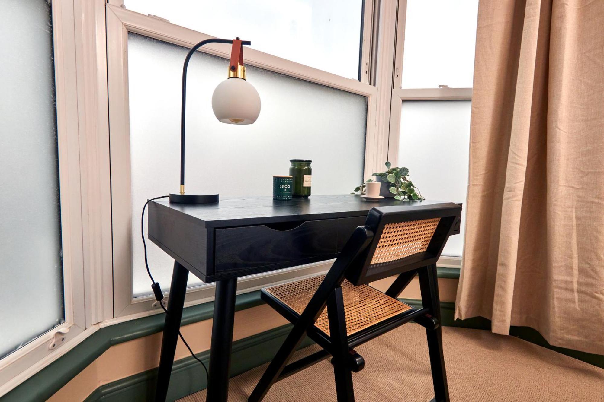 Apartment Settle In - Stylish Self Check-in