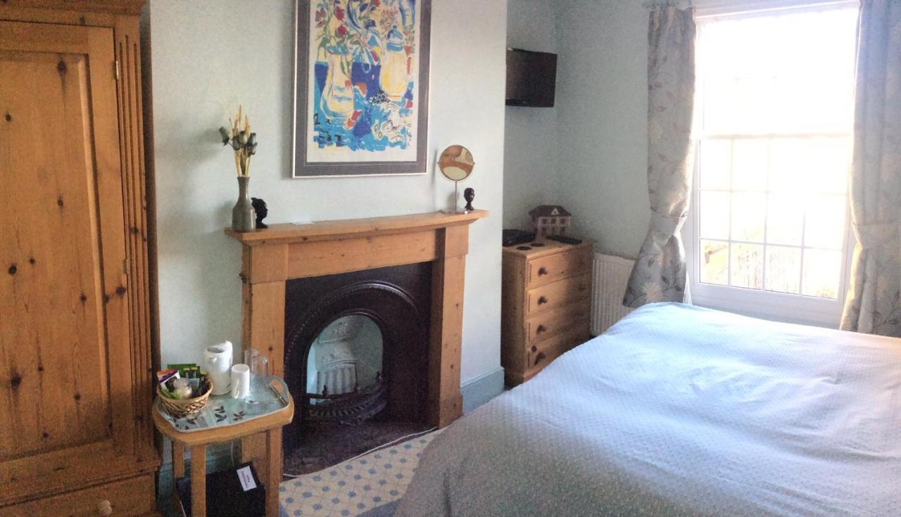 3 Worthy Lane Bed & Breakfast *