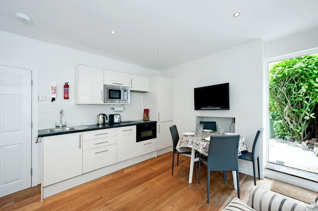 Apartment The Apartment, 24 West End Terrace,